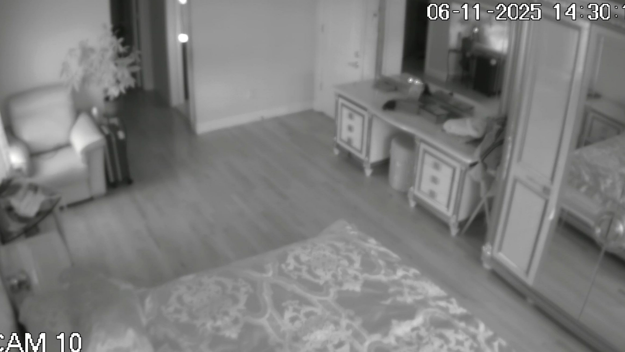 Premium cam 004 Bedroom of a Single Woman Online